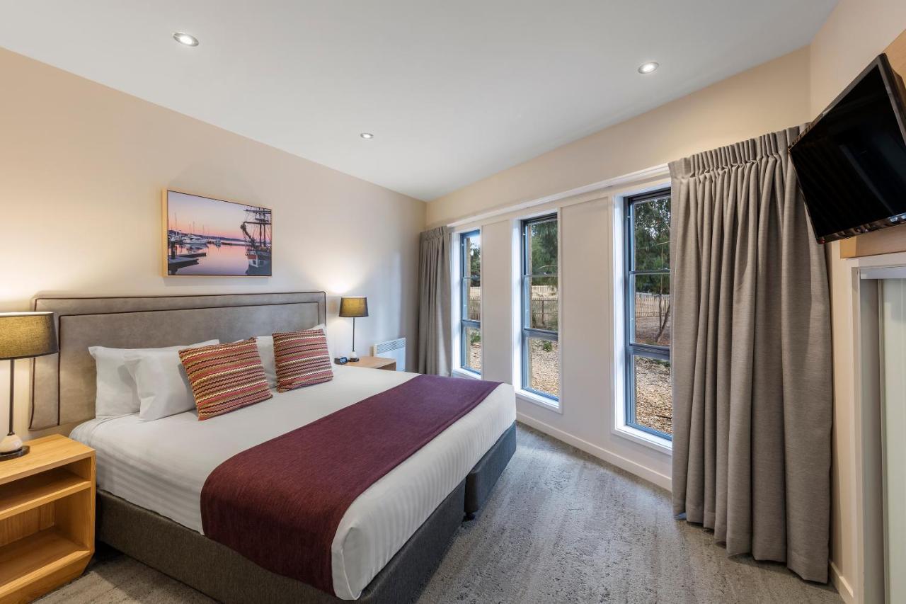Resort Club Wyndham Seven Mile Beach, Trademark Collection By Wyndham Cambridge